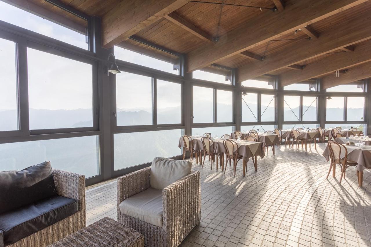 Antico Borgo I Cancelli Палаццуоло-суль-Сеніо Екстер'єр фото